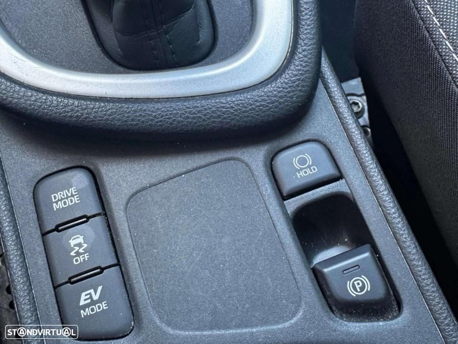 Toyota Yaris 1.5 HDF Comfort Plus - 20