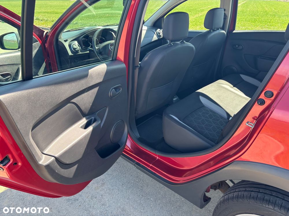Dacia Sandero Stepway TCe 90 Prestige - 18