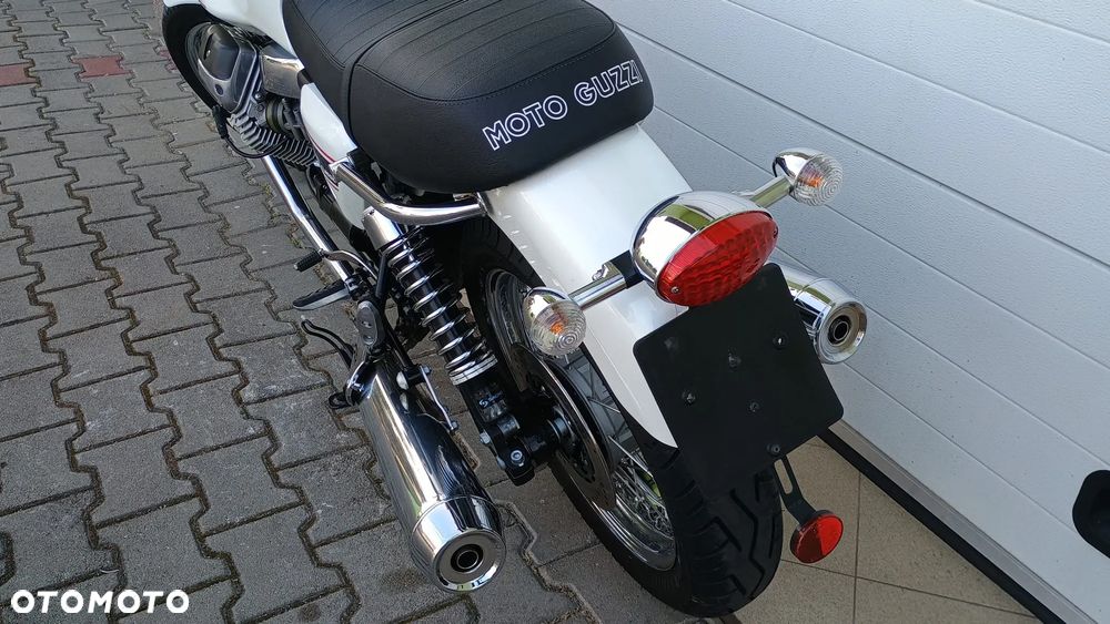 Moto Guzzi V7 - 20