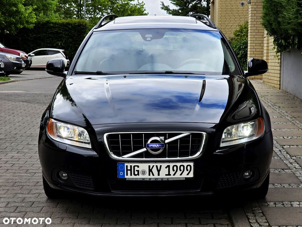 Volvo V70 D3 Summum - 2