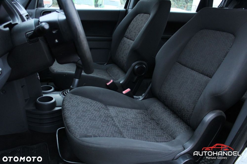 Mitsubishi Colt - 7