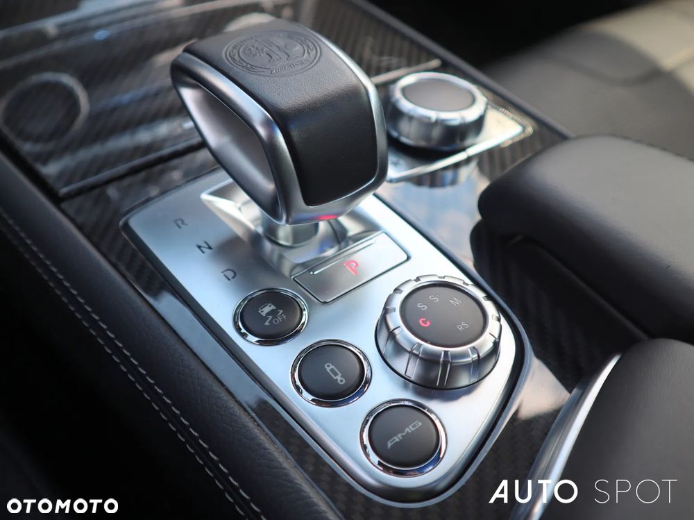 Mercedes-Benz SL 63 AMG AMG Speedshift MCT 7-Gang Sportgetriebe Edition 1 - 39