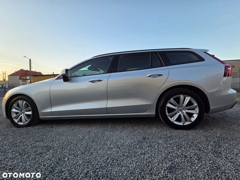Volvo V60 D3 Momentum Pro - 11