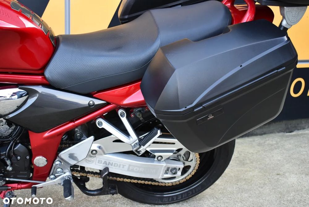 Suzuki Bandit - 11