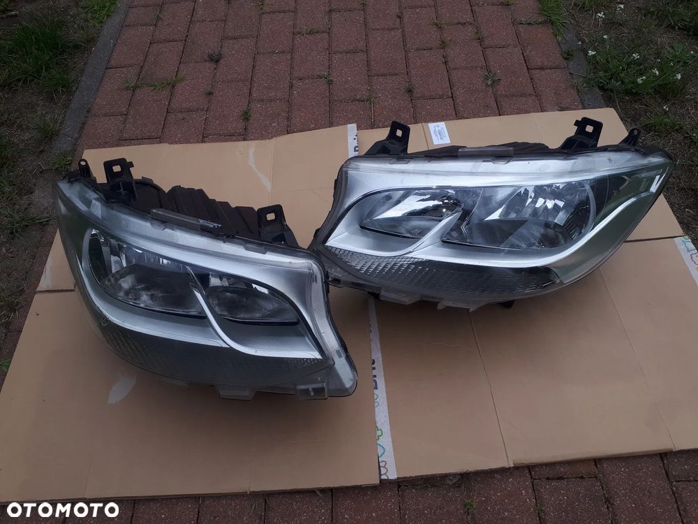 MERCEDES SPRINTER 907 910 LAMPA LAMPY PRZEDNIE - 1