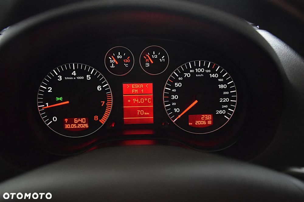 Audi A3 3-drzwiowe 1.6 S Line Sportpaket plus - 25