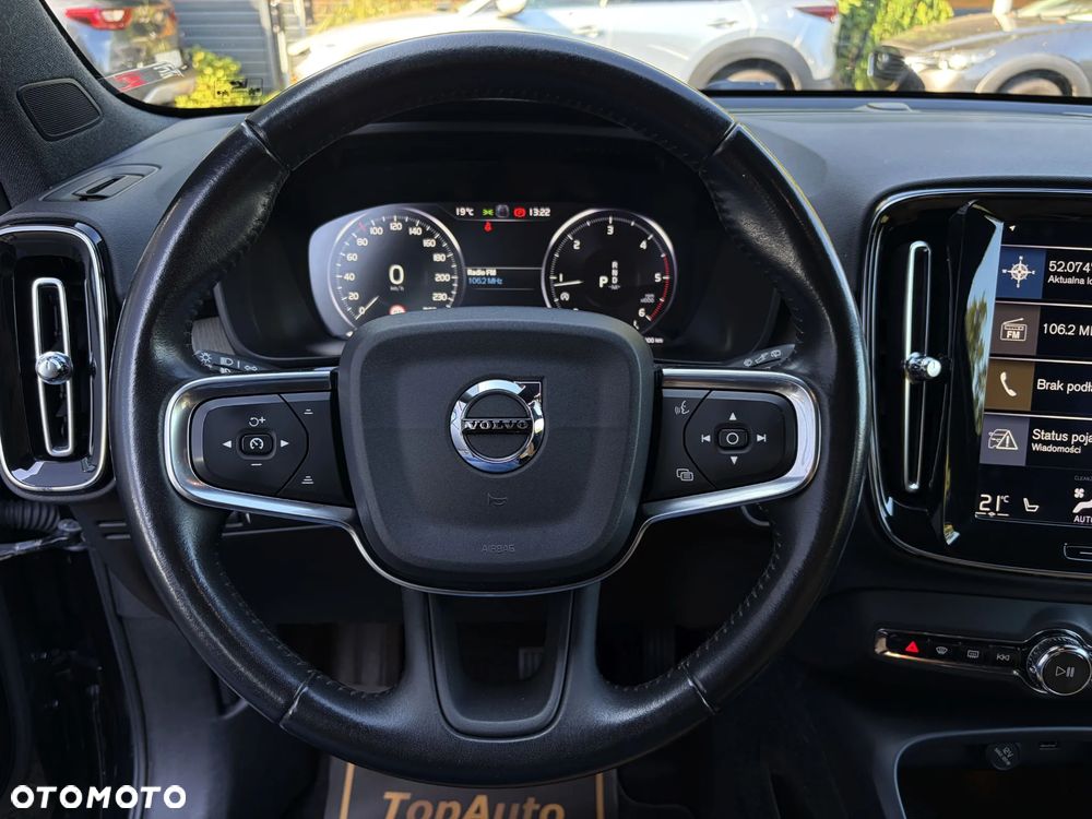 Volvo XC 40 D4 AWD Inscription - 22