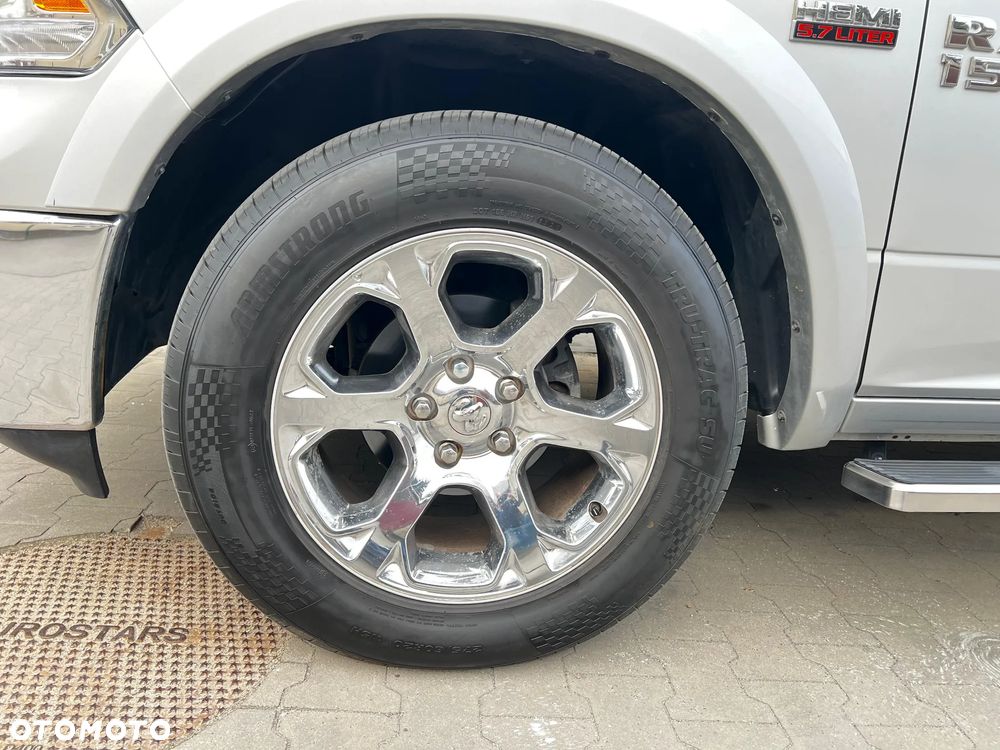 RAM 1500 Crew Cab Laramie - 14