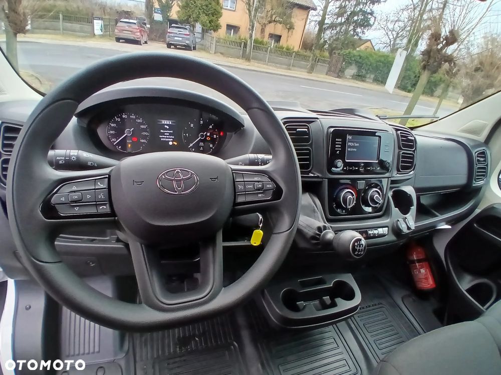 Toyota Proace Max Fabryczna Skrzynia Brygadowa Active - 12