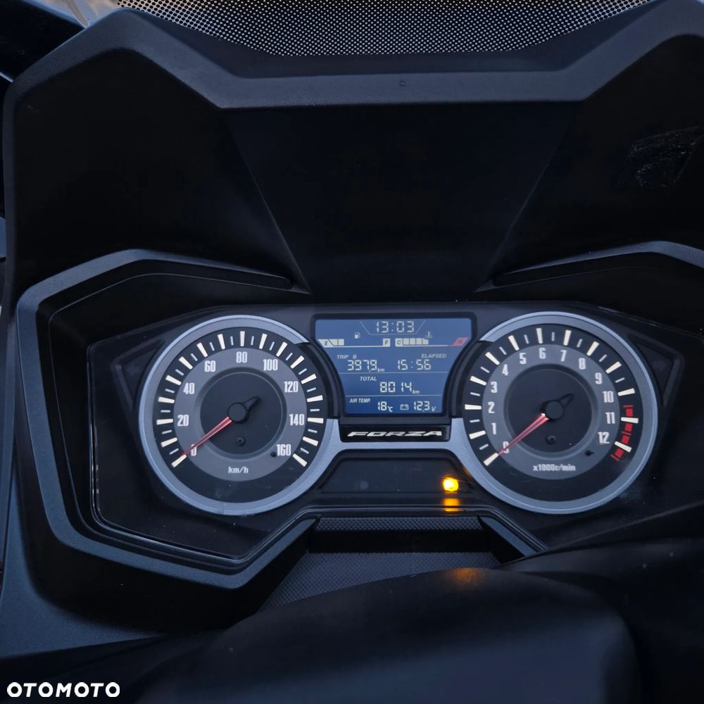 Honda NSS - 19