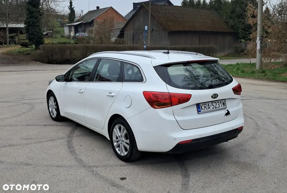 Kia Ceed - 1