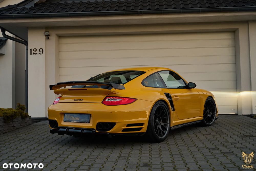 Porsche 911 - 31