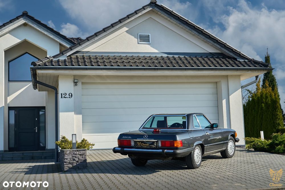 Mercedes-Benz SL - 23