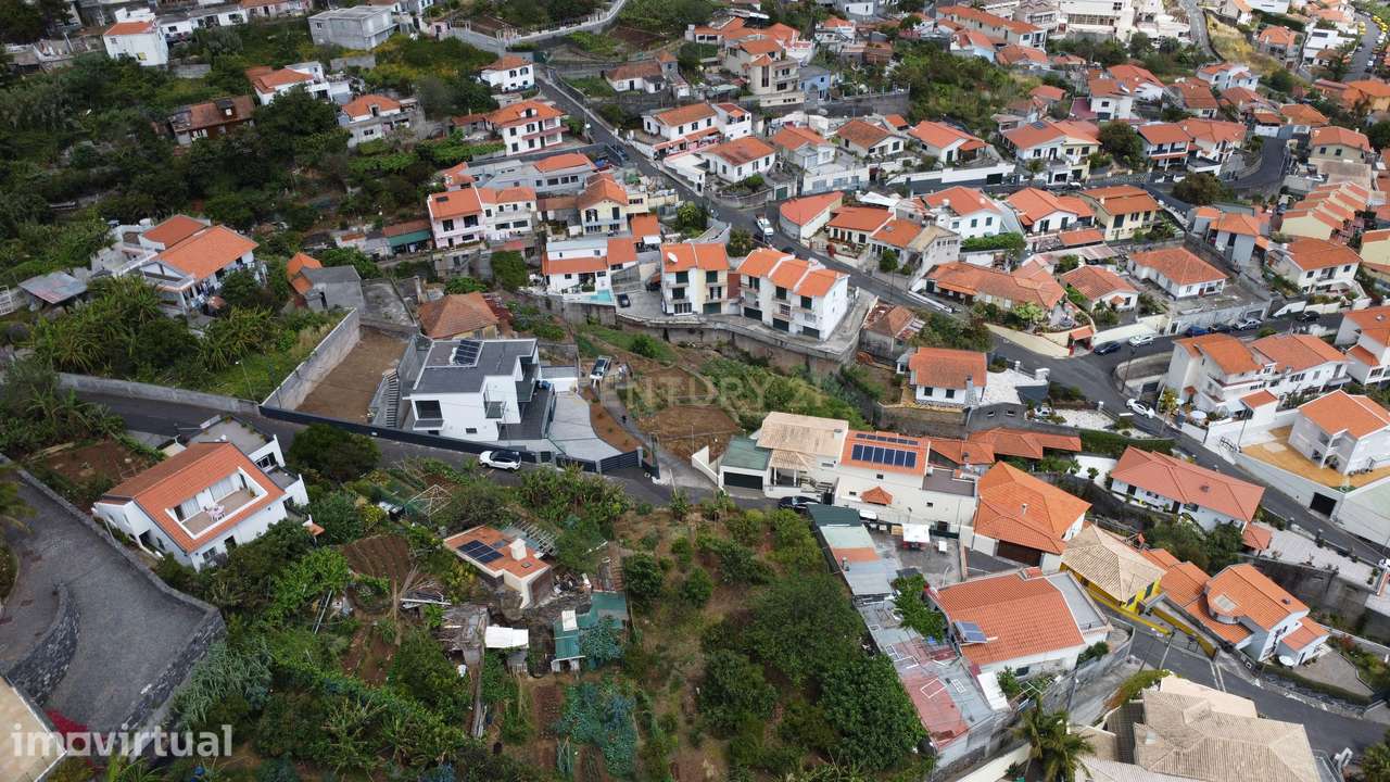Terreno com Vista sobre o Funchal - Livramento - Monte - Grande imagem: 5/6
