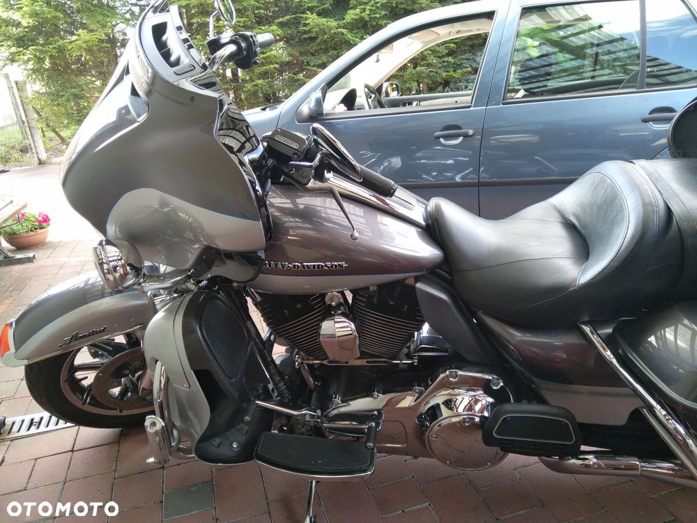 Harley-Davidson FLHTCU Ultra - 19