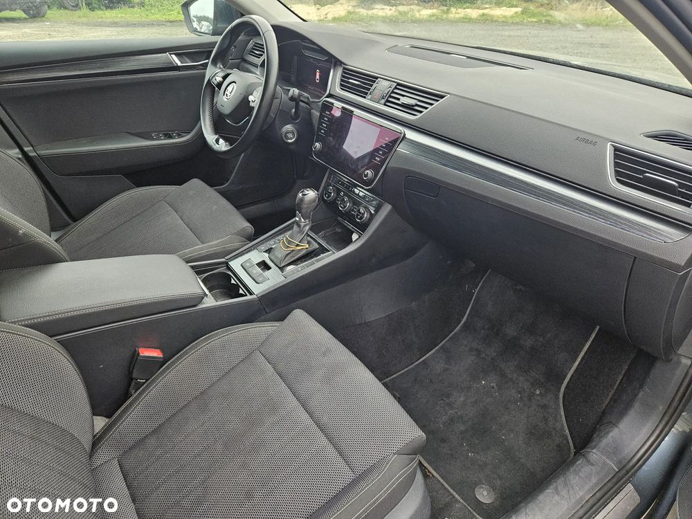 Skoda Superb 1.4 TSI Plug-In Hybrid Style DSG - 12