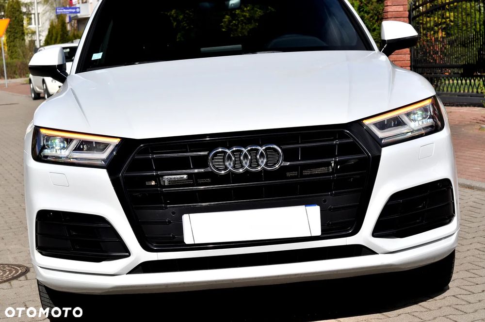 Audi Q5 40 TDI quattro S tronic S line business - 11