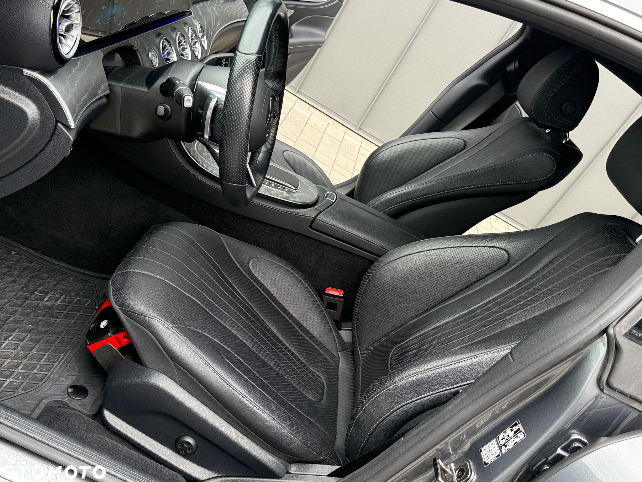 Mercedes-Benz CLS 400 d 4-Matic AMG - 21