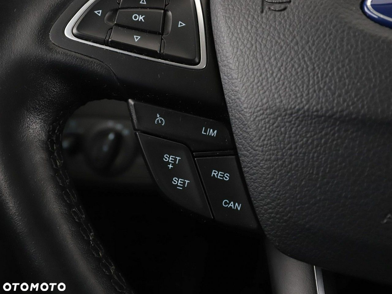 Ford Kuga - 29