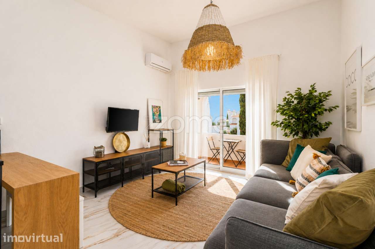 Apartamento T1 Vila Nossa Srª Da Rocha, em Porches. - Grande imagem: 4/29