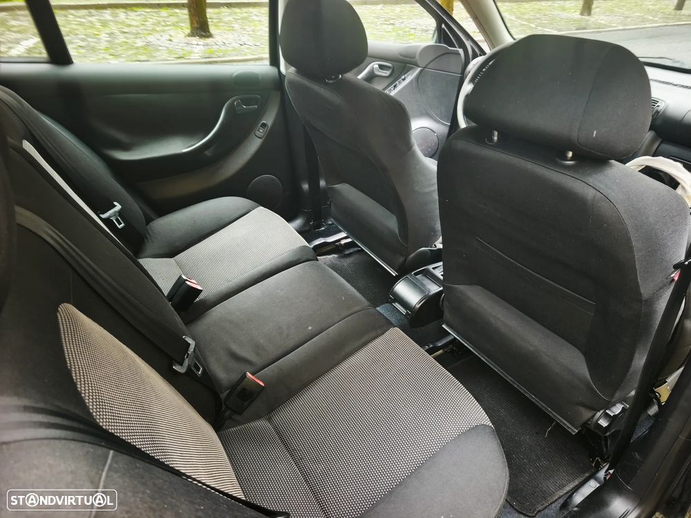 SEAT Leon 1.4 16V Confort JE+AC - 22