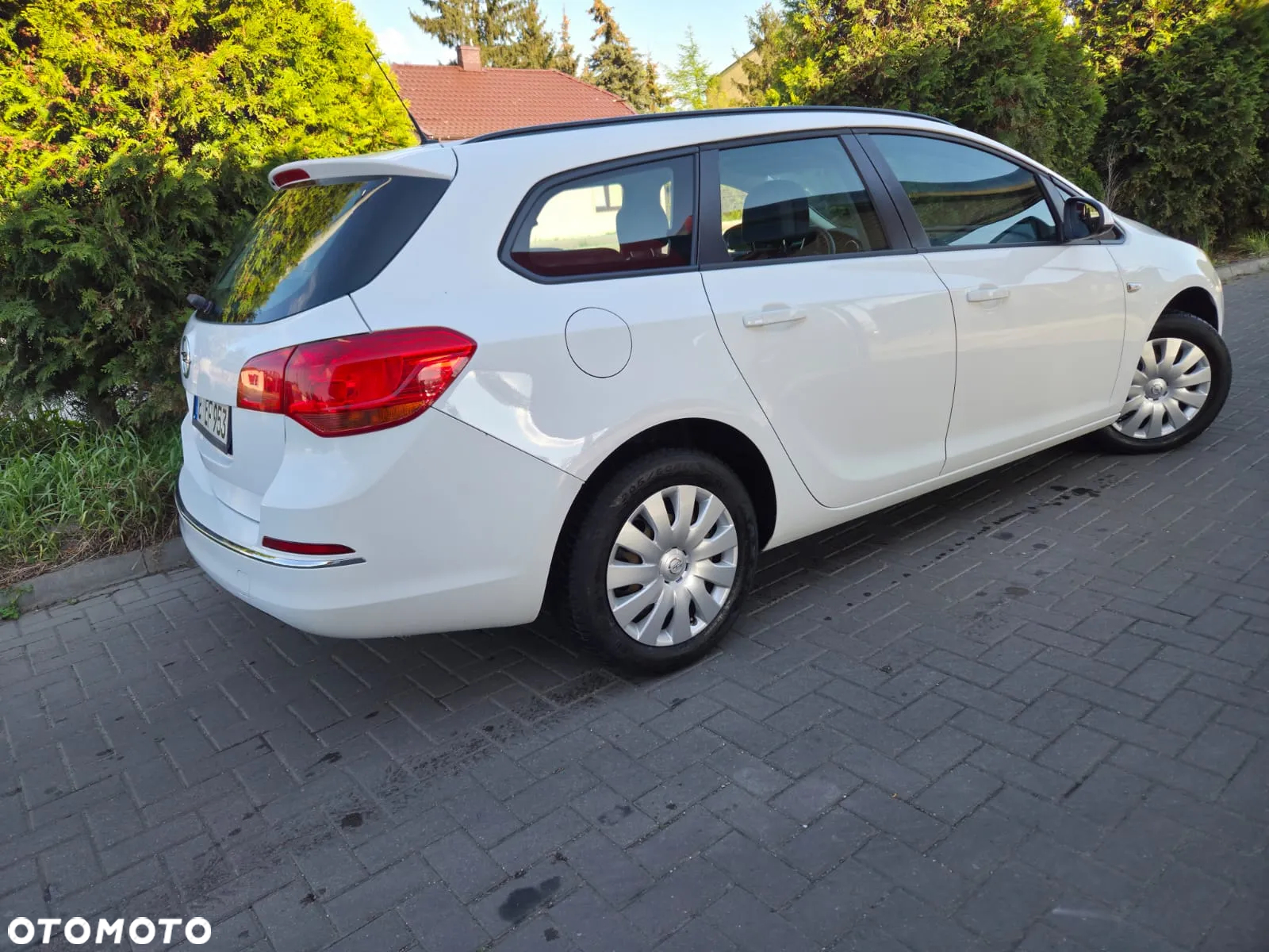 Opel Astra 1.6 Sports Tourer Design Edition - 8