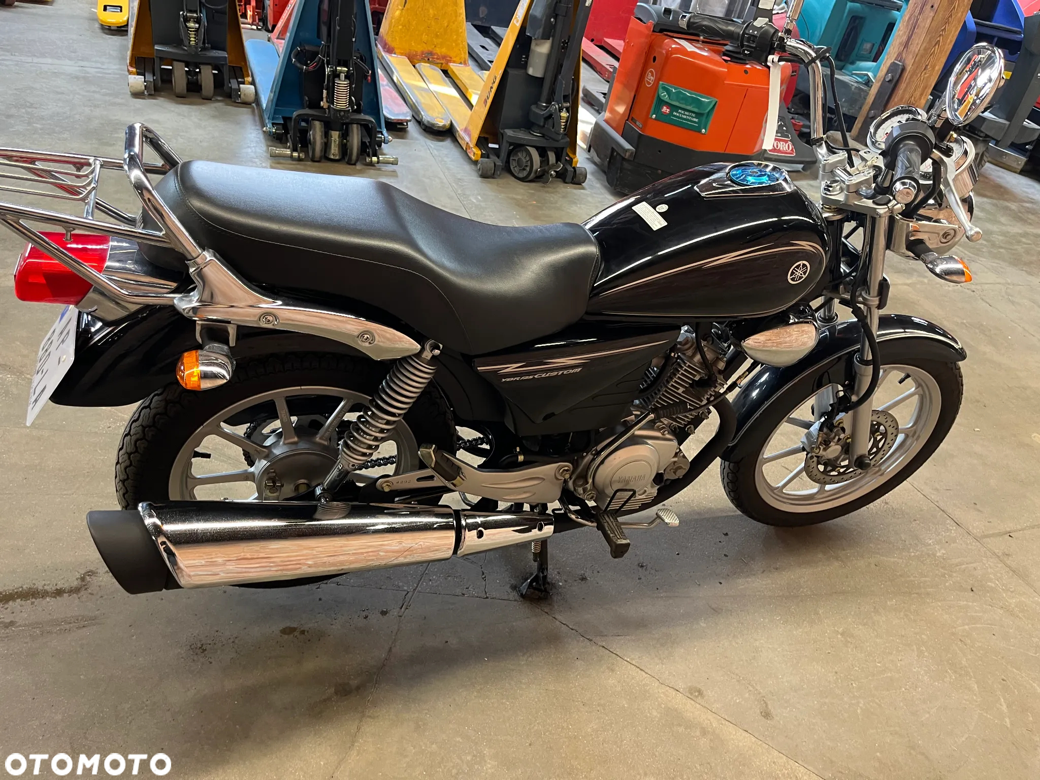 Yamaha YBR - 6