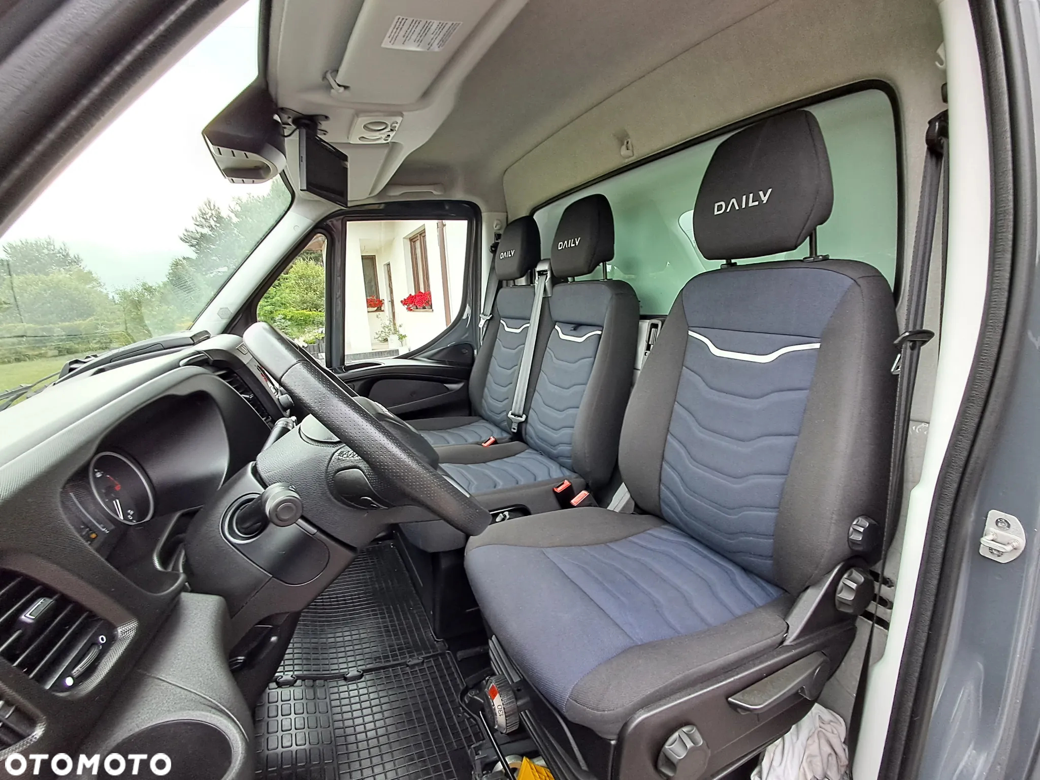 Iveco Daily 35S18 Kontener Izotermiczny 5m Salon Polska - 16