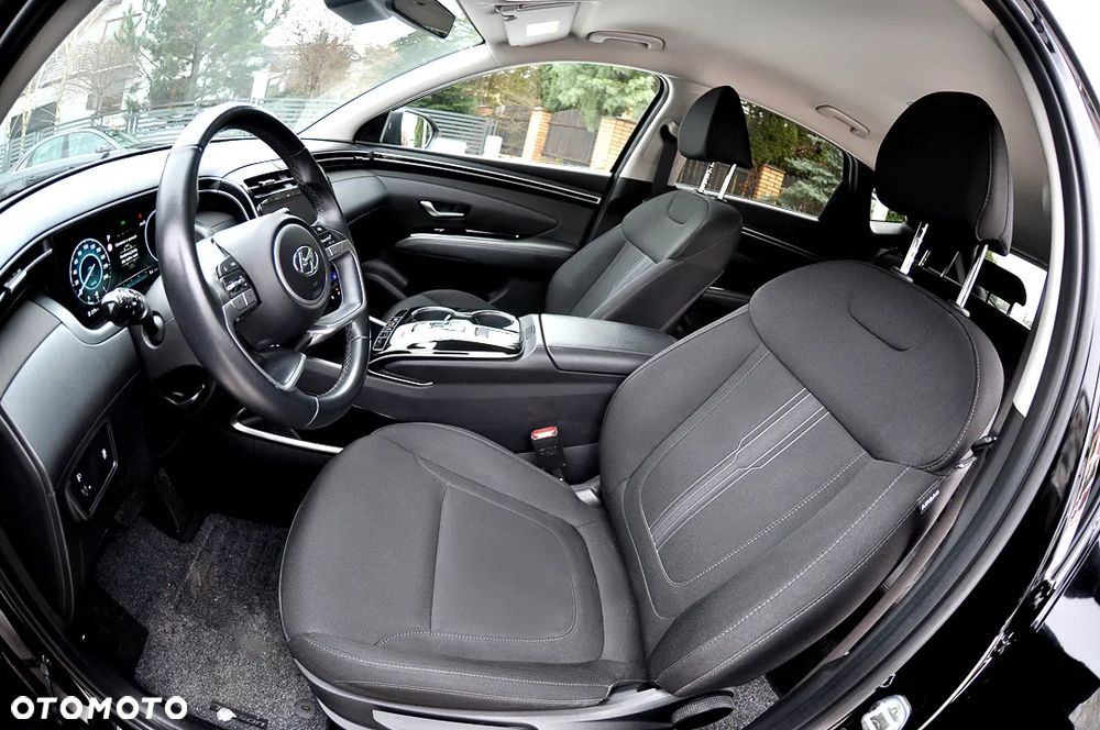 Hyundai Tucson 1.6 CRDi 48V-Hybrid 2WD DCT Select - 17