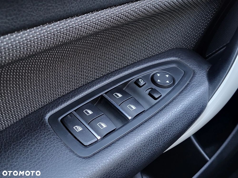 BMW Seria 1 - 8