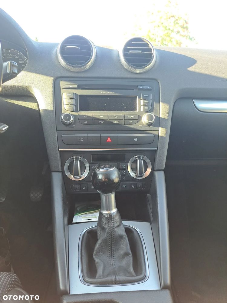Audi A3 Sportback 1.6 TDI DPF Ambition - 18
