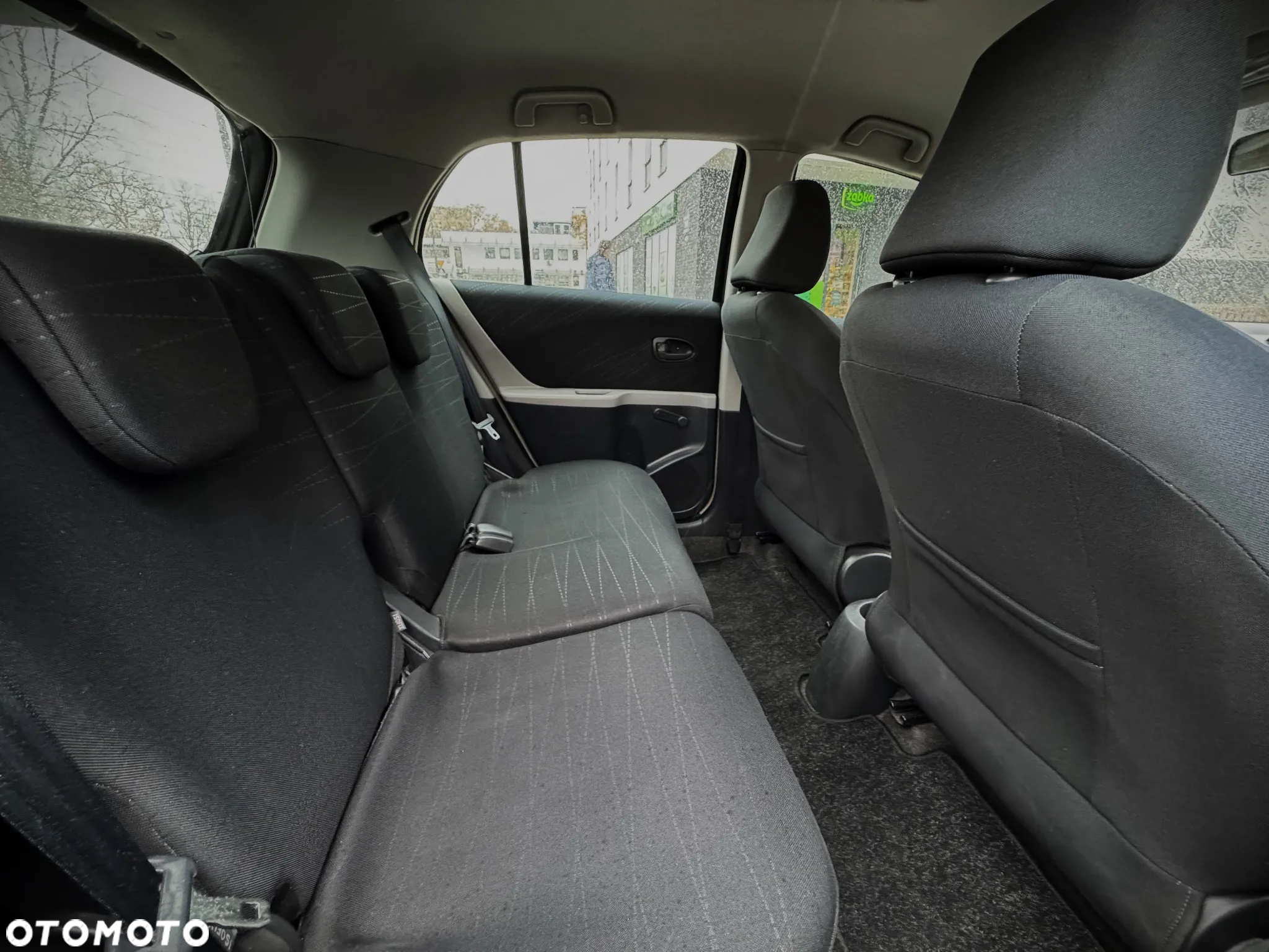 Toyota Yaris 1.3 Luna - 8