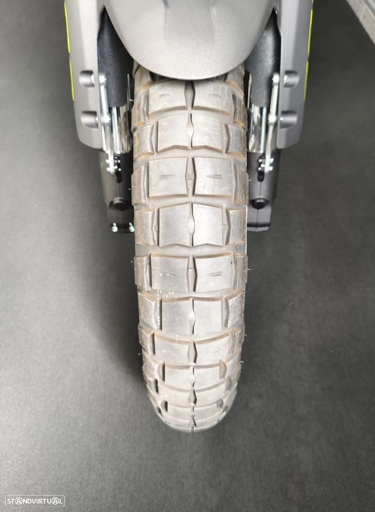 Benelli TRK 702 X - 9