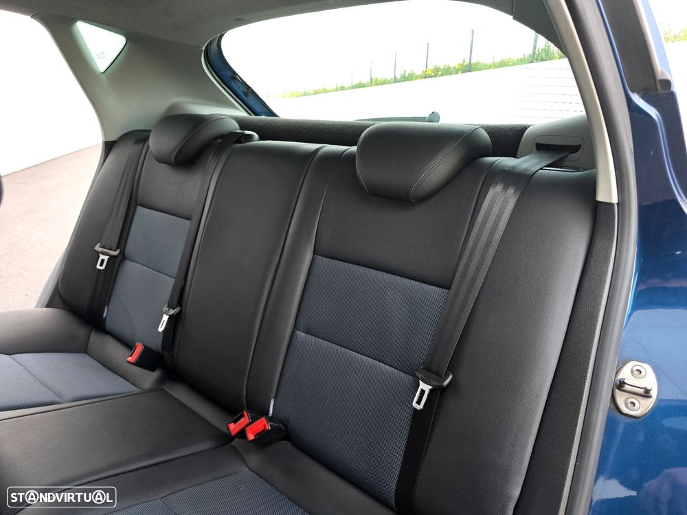 SEAT Ibiza 1.4 TDI S&S CONNECT - 33