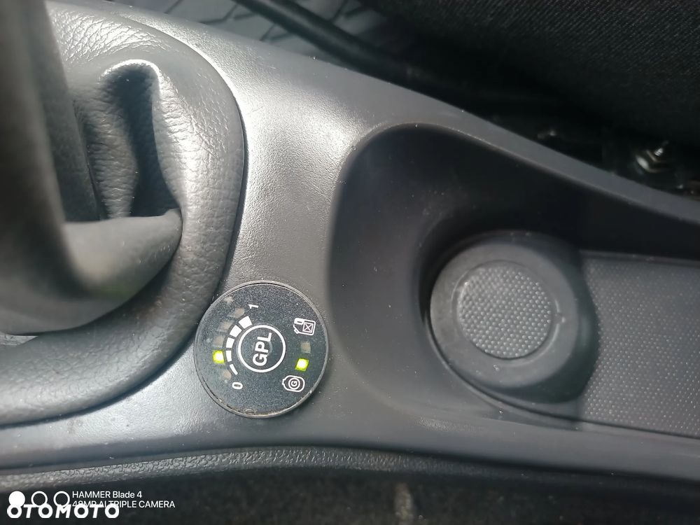 Dacia Duster 1.6 16V 4x2 Ambiance - 17