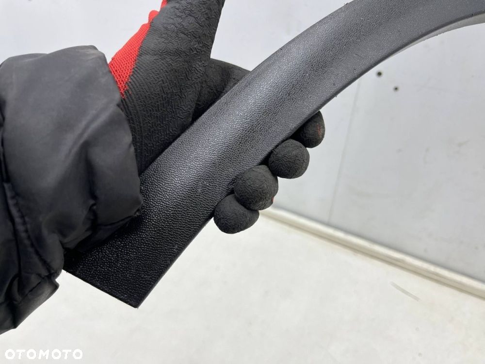 Listwa Mercedes GLC I w253 x253 15-19r. lewy przedni rant nadkola błotnika nakładka - 2