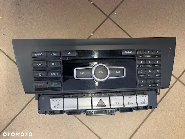 RADIO NAWIGACJA MERCEDES W204 W204 LIFT A2049001813 A2049002013
