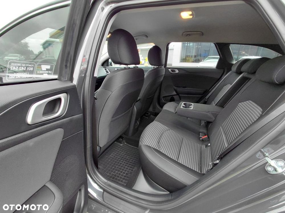 Kia Ceed 1.5 T-GDI M DCT - 20