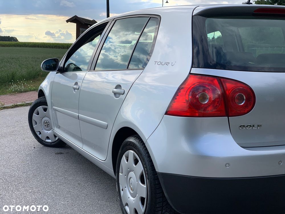 Volkswagen Golf 1.9 TDI Tour Edition - 9