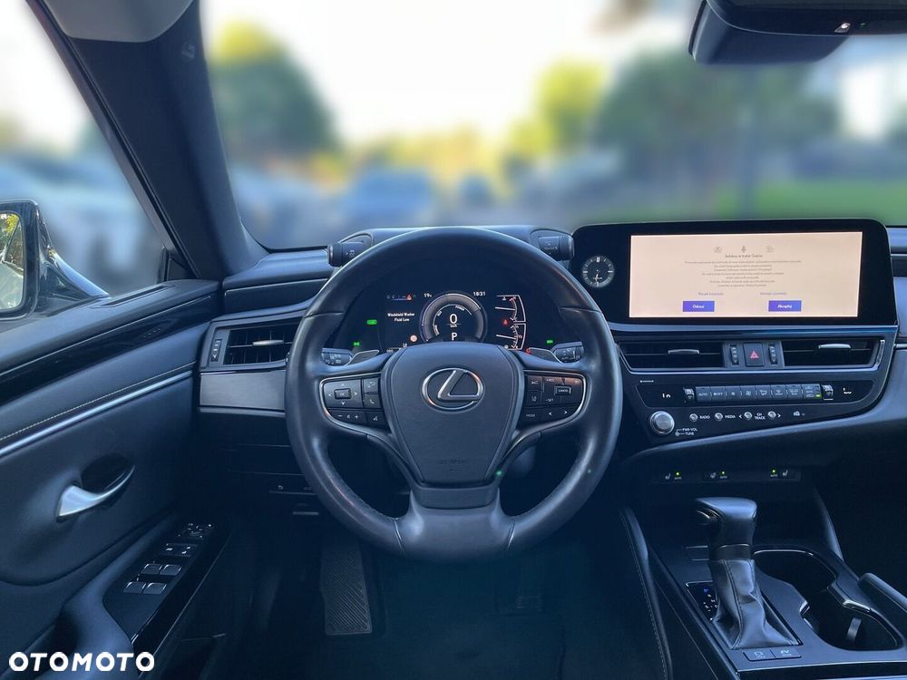 Lexus ES 300h Business Edition - 7