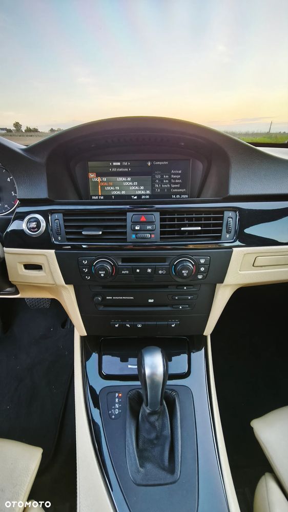 BMW Seria 3 330d DPF - 8