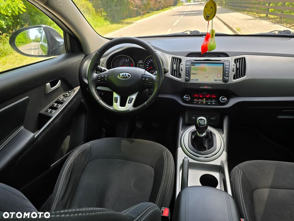 Kia Sportage 1.7 CRDI 2WD ISG Dream-Team Edition - 27