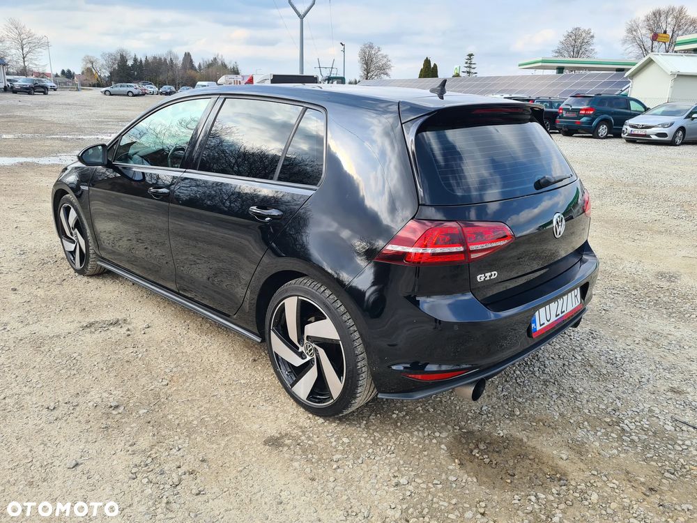 Volkswagen Golf GTD 2.0 TDI SCR DSG - 3