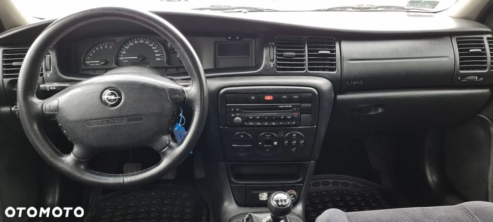Opel Vectra 1.6 Comfort - 5