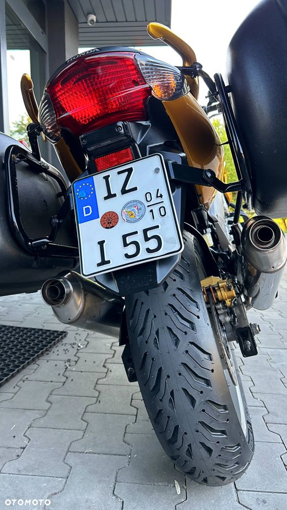 Honda CBF - 16