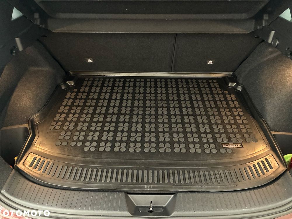 Nissan Qashqai 1.3 DIG-T mHEV N-Connecta Xtronic - 13