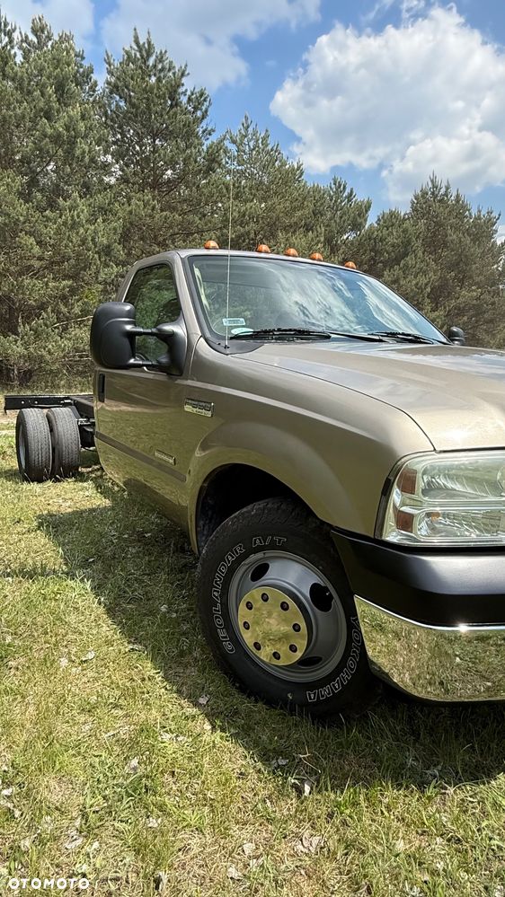 Ford Inny - 14
