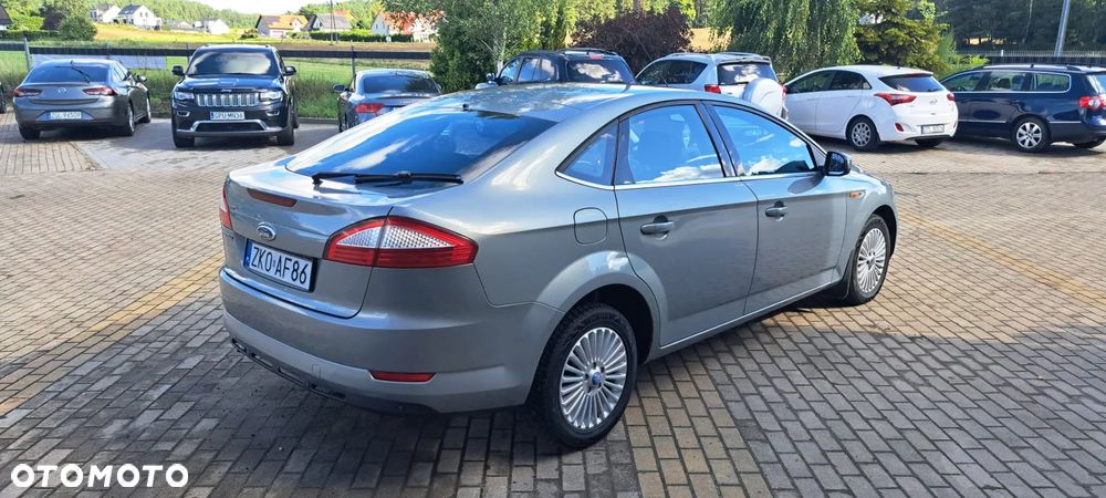 Ford Mondeo - 4