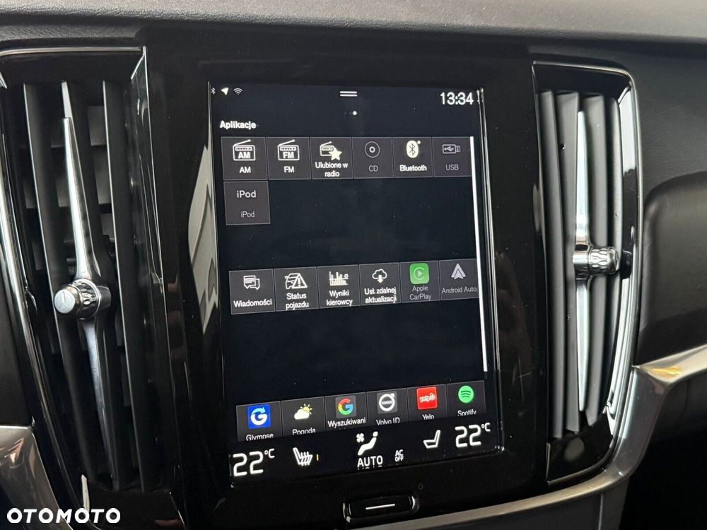 Volvo V90 Cross Country - 25