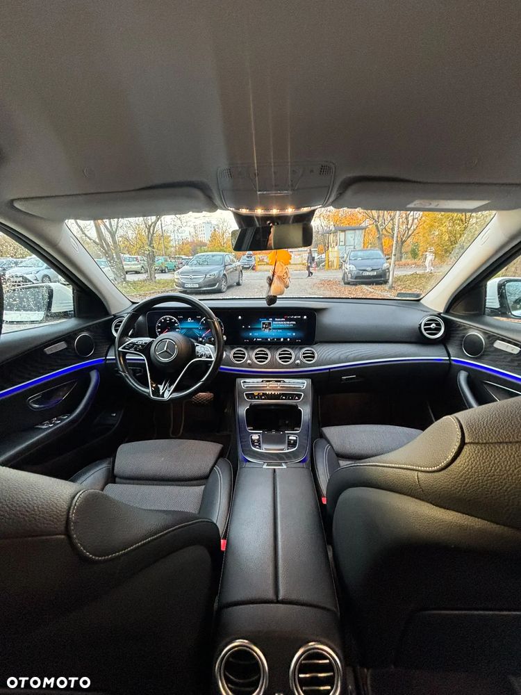 Mercedes-Benz Klasa E 220 d Avantgarde - 21